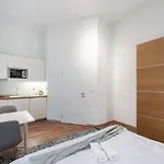 Friendly Studio For Two Old Town