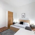 Friendly Studio For Two Old Town